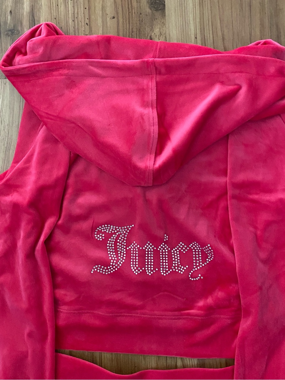 Juicy Couture Women’s Vixen Pink Rhinestone Logo Velour Hoodie & Joggers Sz L - Picture 4 of 11